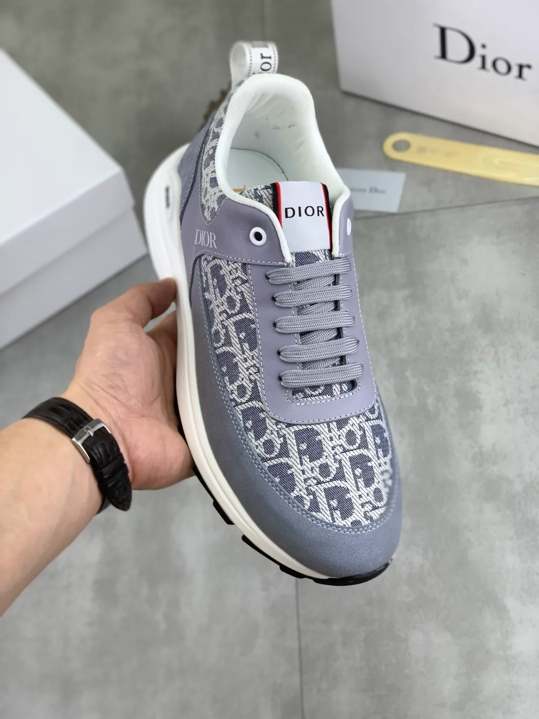 Men's Men's Shoes💰P420💰[New Style]🆘[Dior] 2025 Dior Original Lace-up Low-top Men's Shoes Classic casual shoes 🔥This model is the official classic model, with high quality and made by famous original designers. It is made of high-quality cowhide with original materials➕Comfortable and breathable mesh lining➕Pigskin insole. The perfect last shape and generous and fashionable design have attracted many consumers. Suitable for drivers to drive🚗. What you want is the highest quality in the market. Color: 3️⃣Color code number: 38--44 (45 customized)